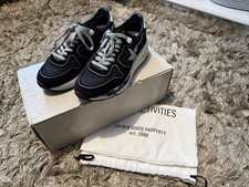 Golden Goose Trainer UK3