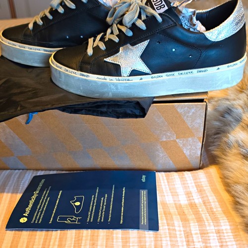Golden goose deluxe brand - goose,