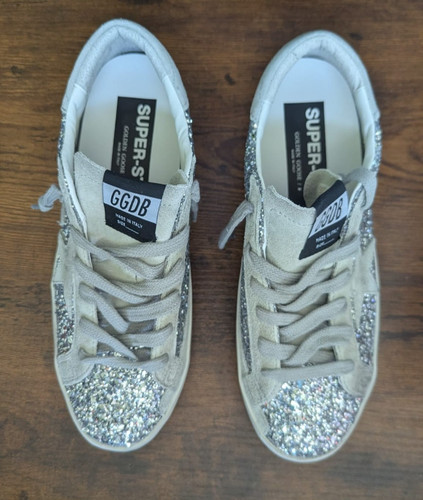 Golden goose super - goose, super-star
